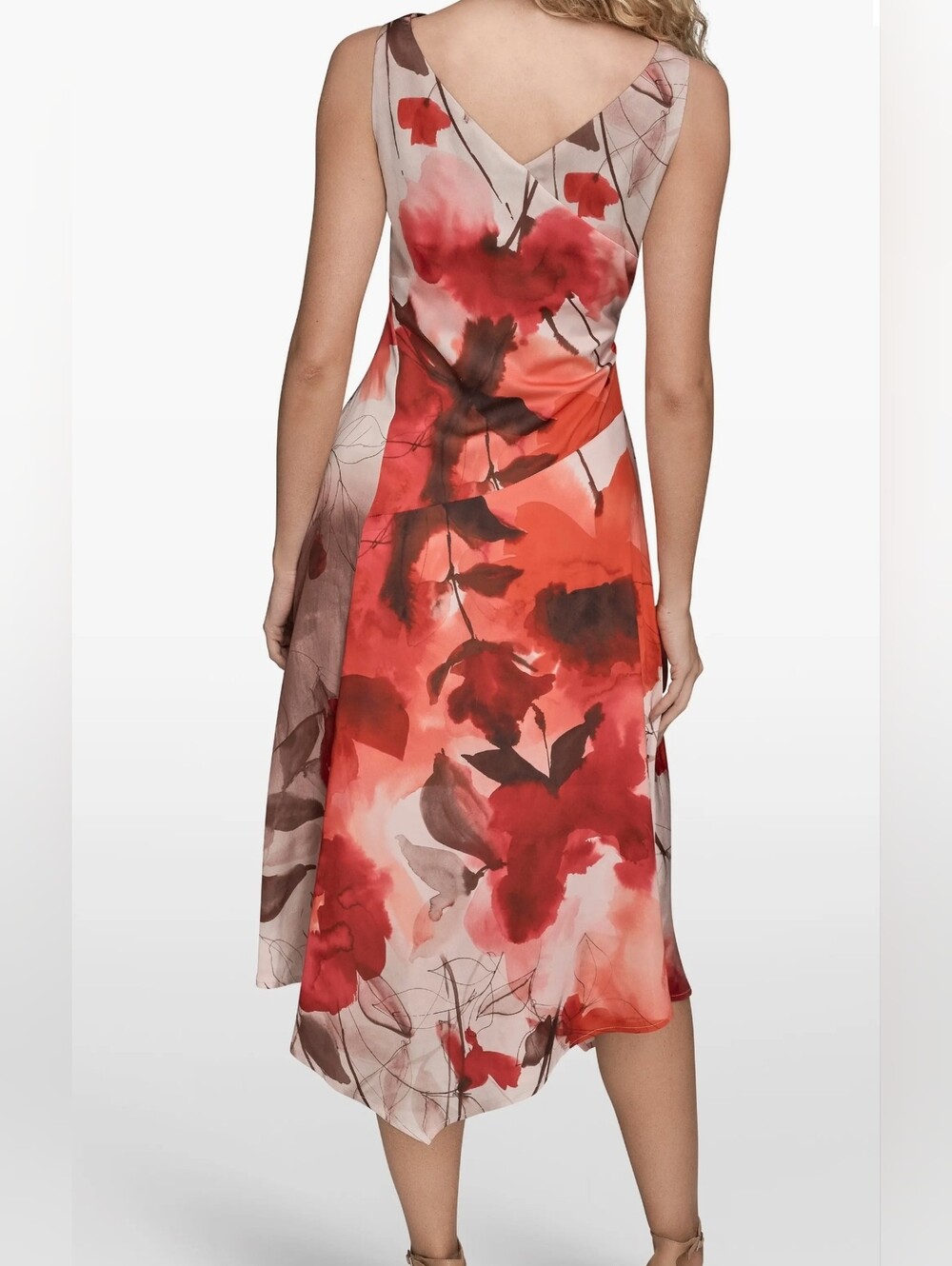 Floral Satin Dress
Donna Karan New York - Picture 2 of 6